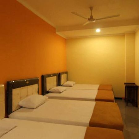 Ct1 Bali Bed & Breakfast Kuta Lombok Kültér fotó
