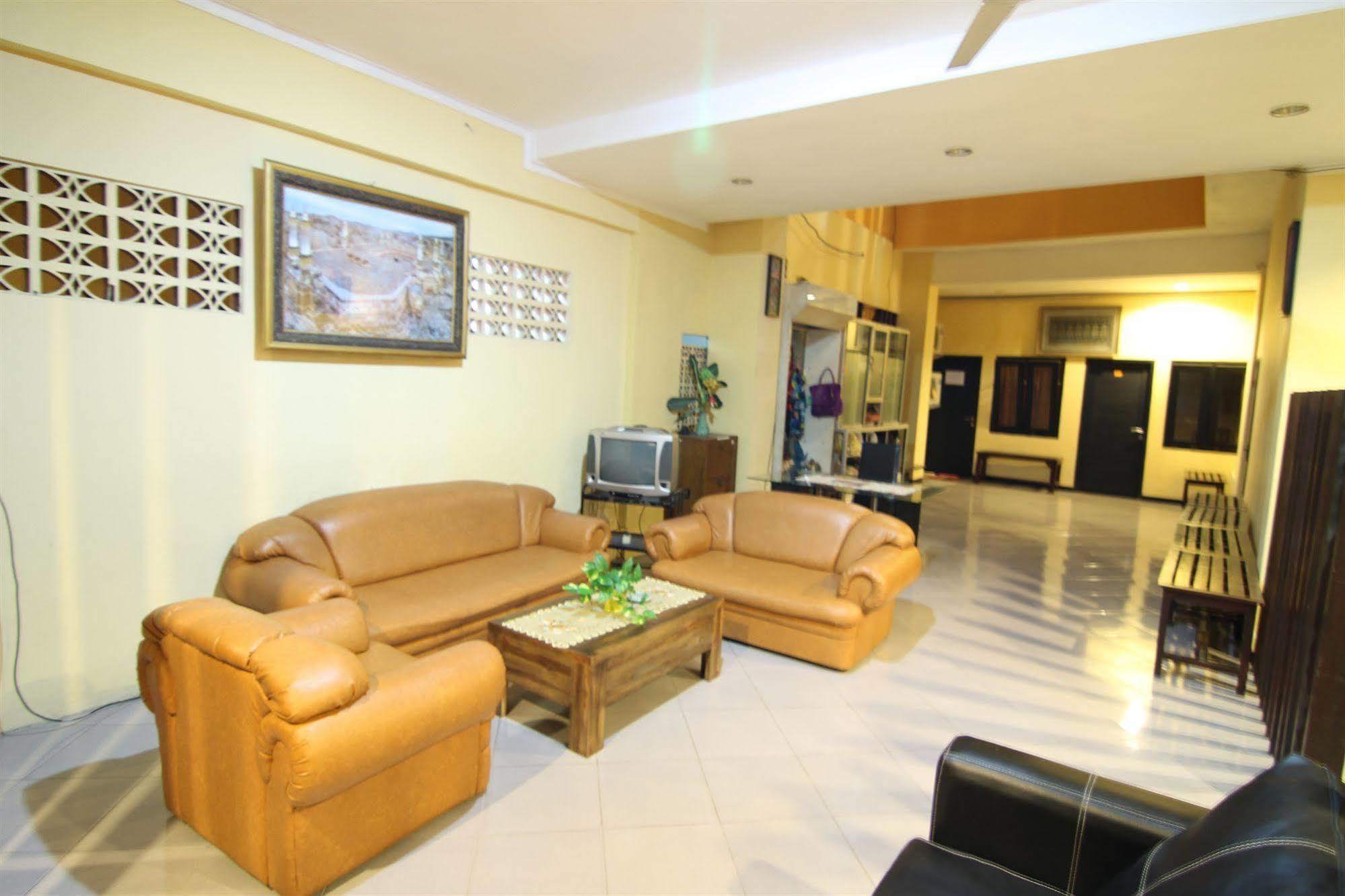 Ct1 Bali Bed & Breakfast Kuta Lombok Kültér fotó